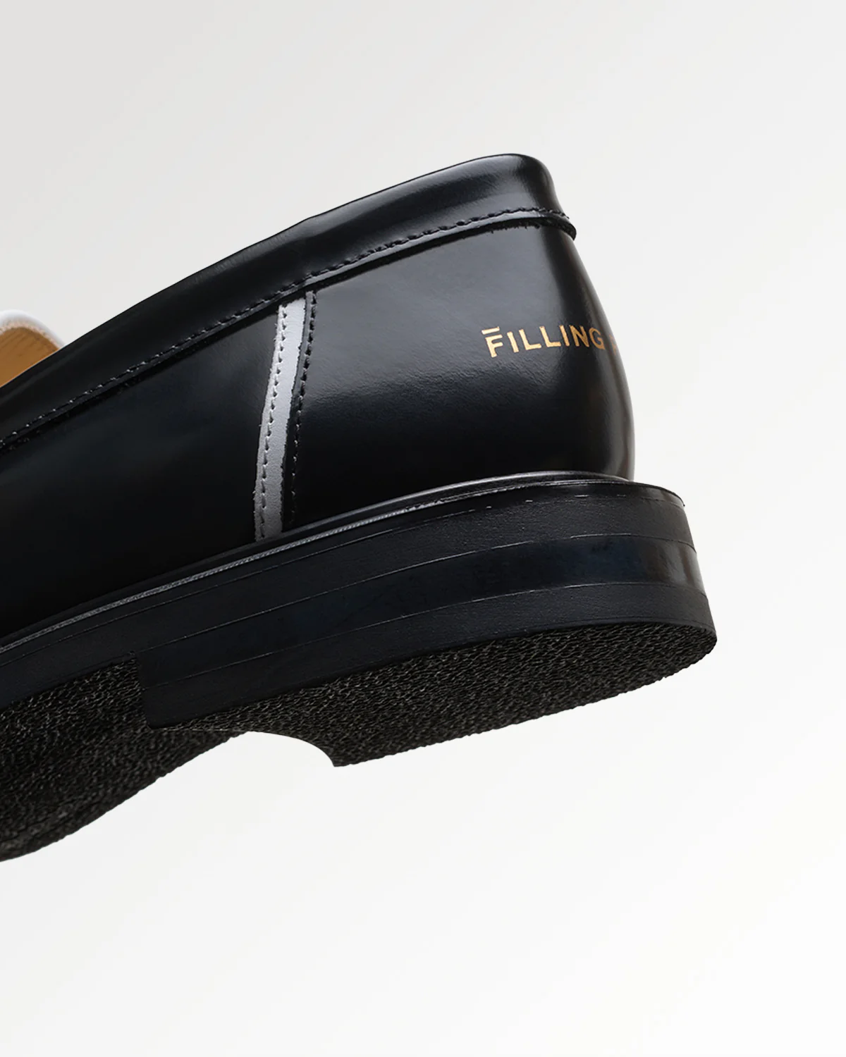 Loafer Gowtu Solid Off White