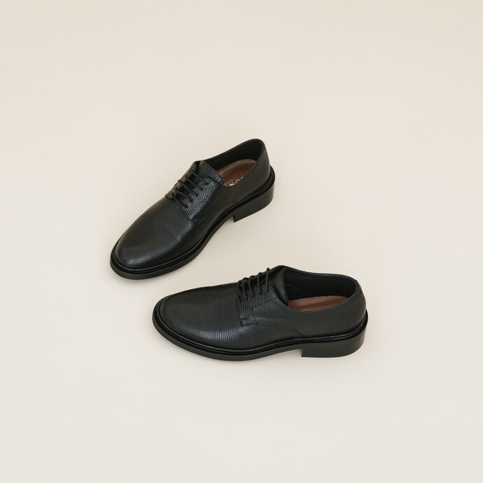 Derbies en cuir  reptile noir