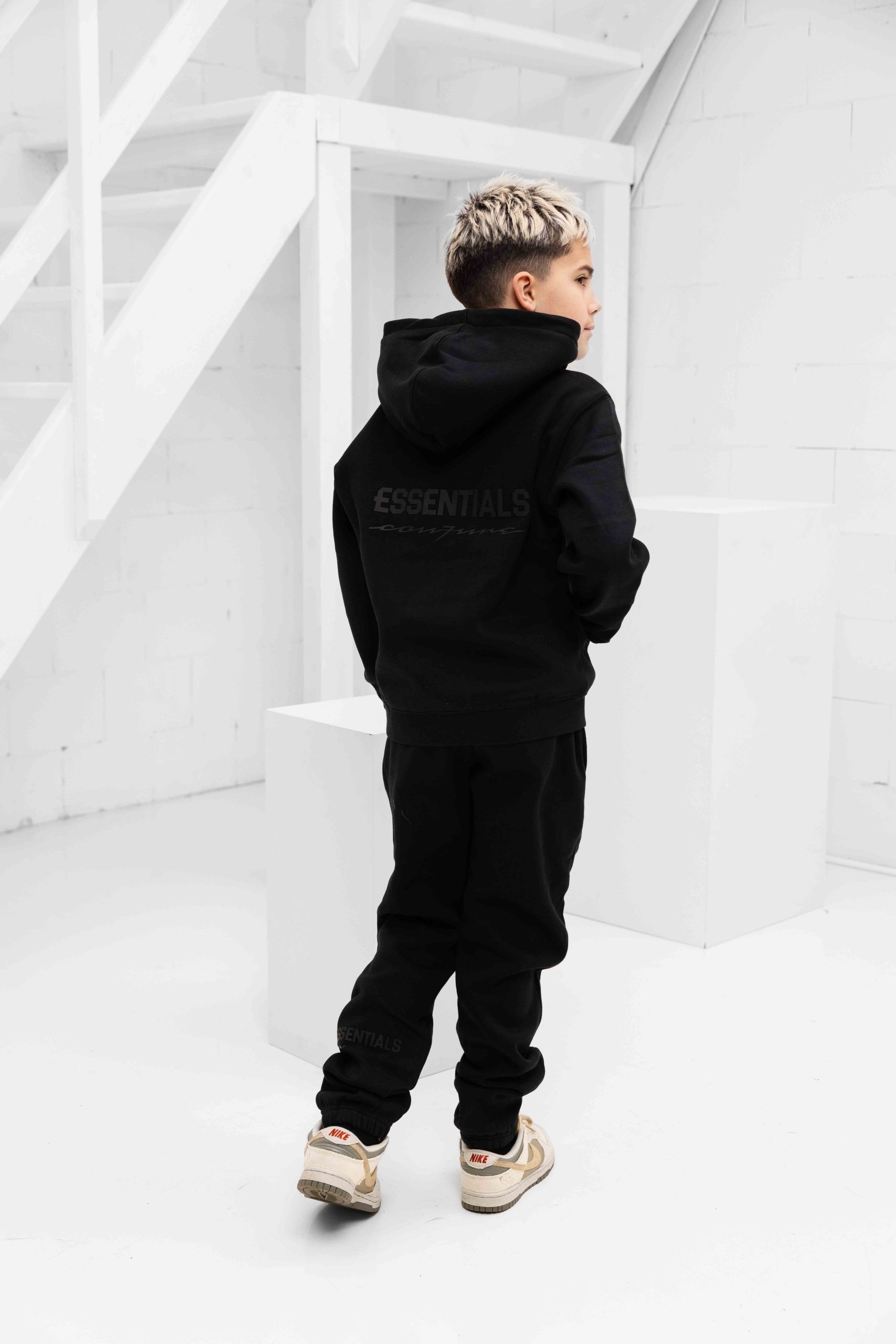 Cou7ure Essentials Rubber Trainingspak Kids Zwart