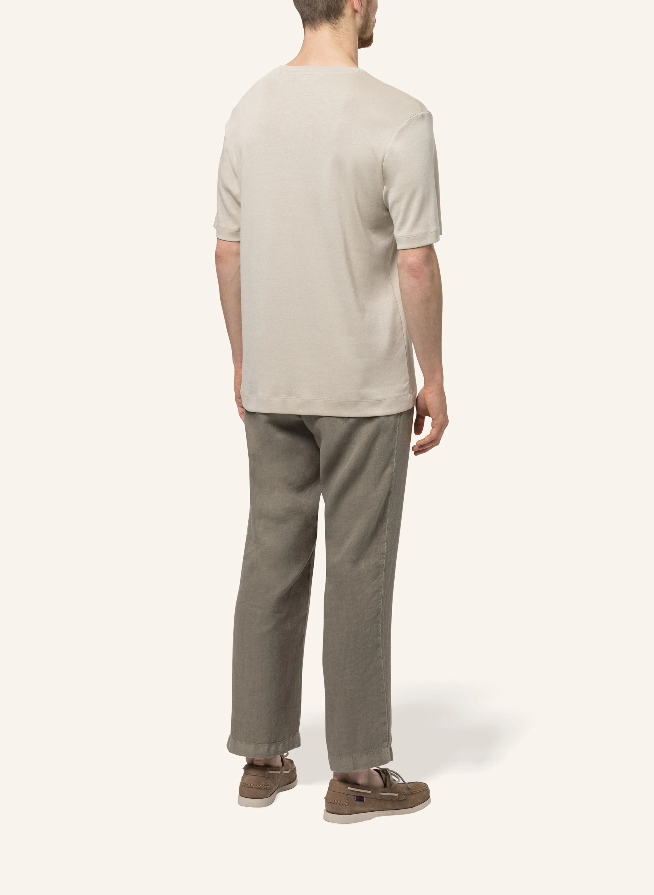 TRUSTED HANDWORK Round Neck 1/2-Sleeve T-Shirt