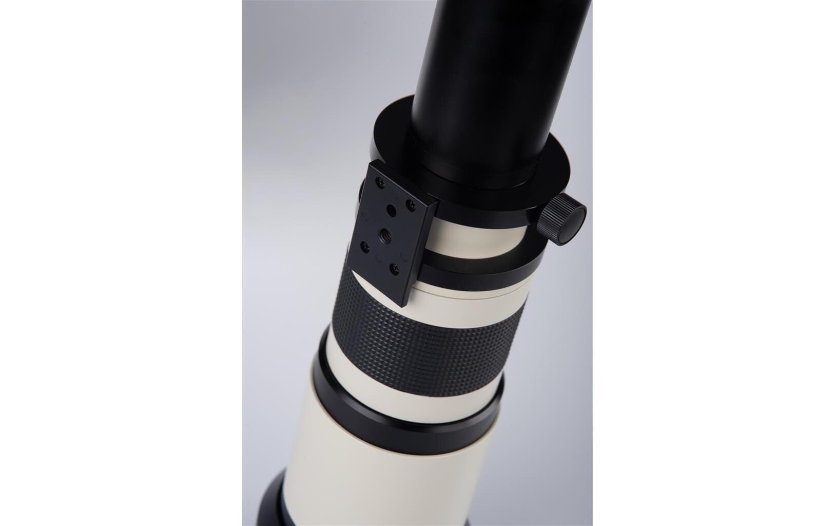 Zoomobjektiv 650-1300mm Dörr T2 - Weiss<br>Teleobjektiv, das sich für Aufnahmen von Tieren, Natur und Details aus grosser Entfernung eignet