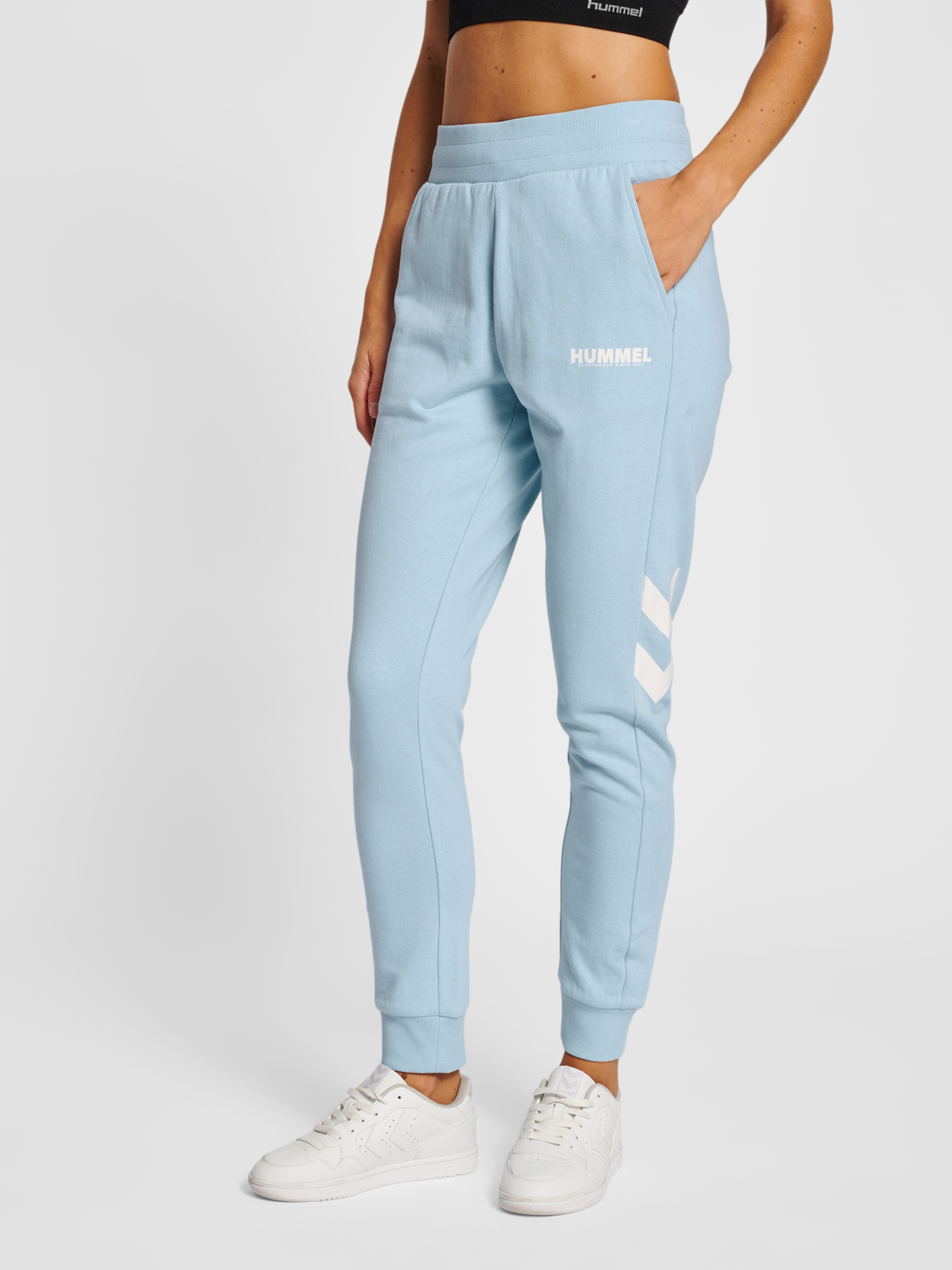 hmlLEGACY WOMAN TAPERED PANTS