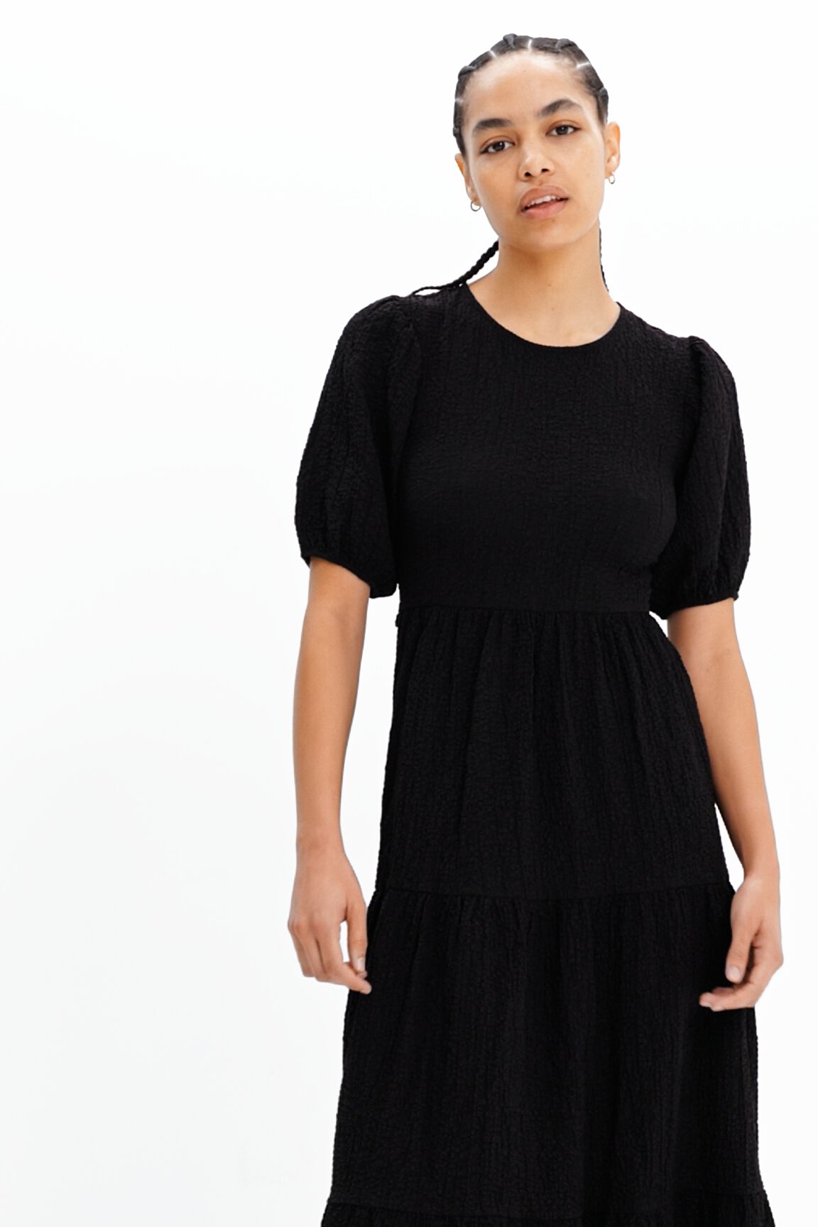 Robe midi décolleté dos