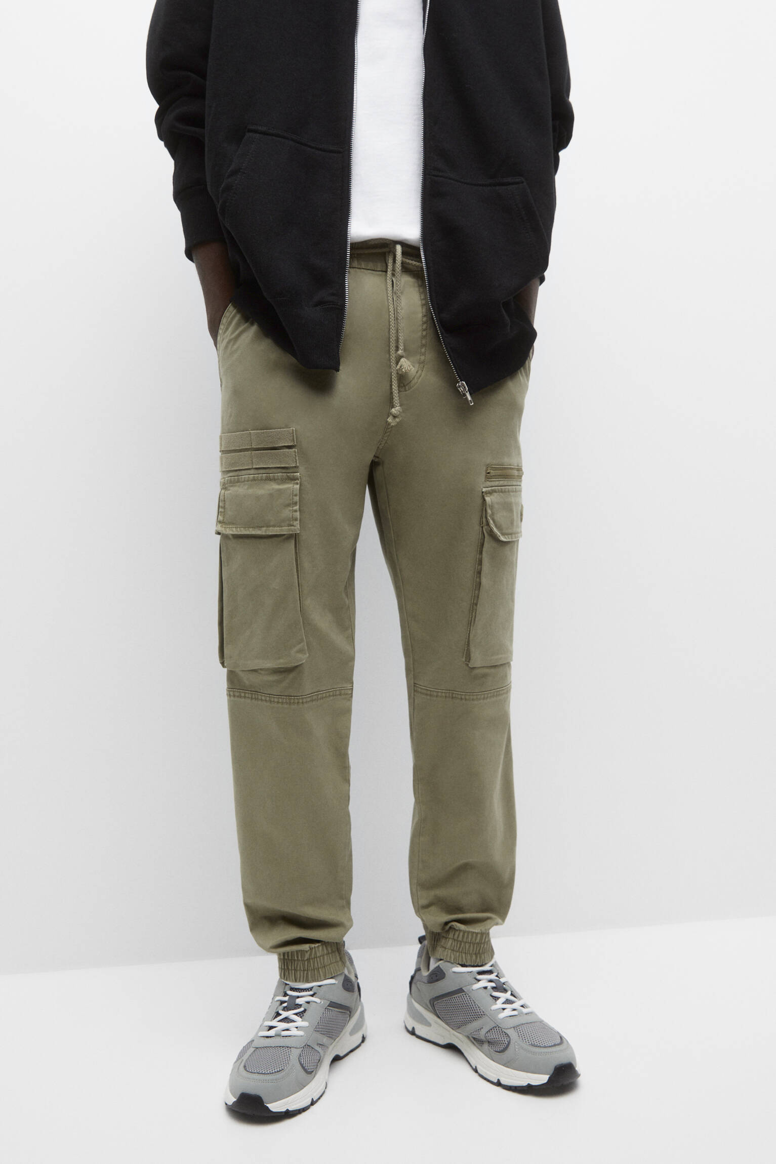Calça cargo jogger - cáqui
