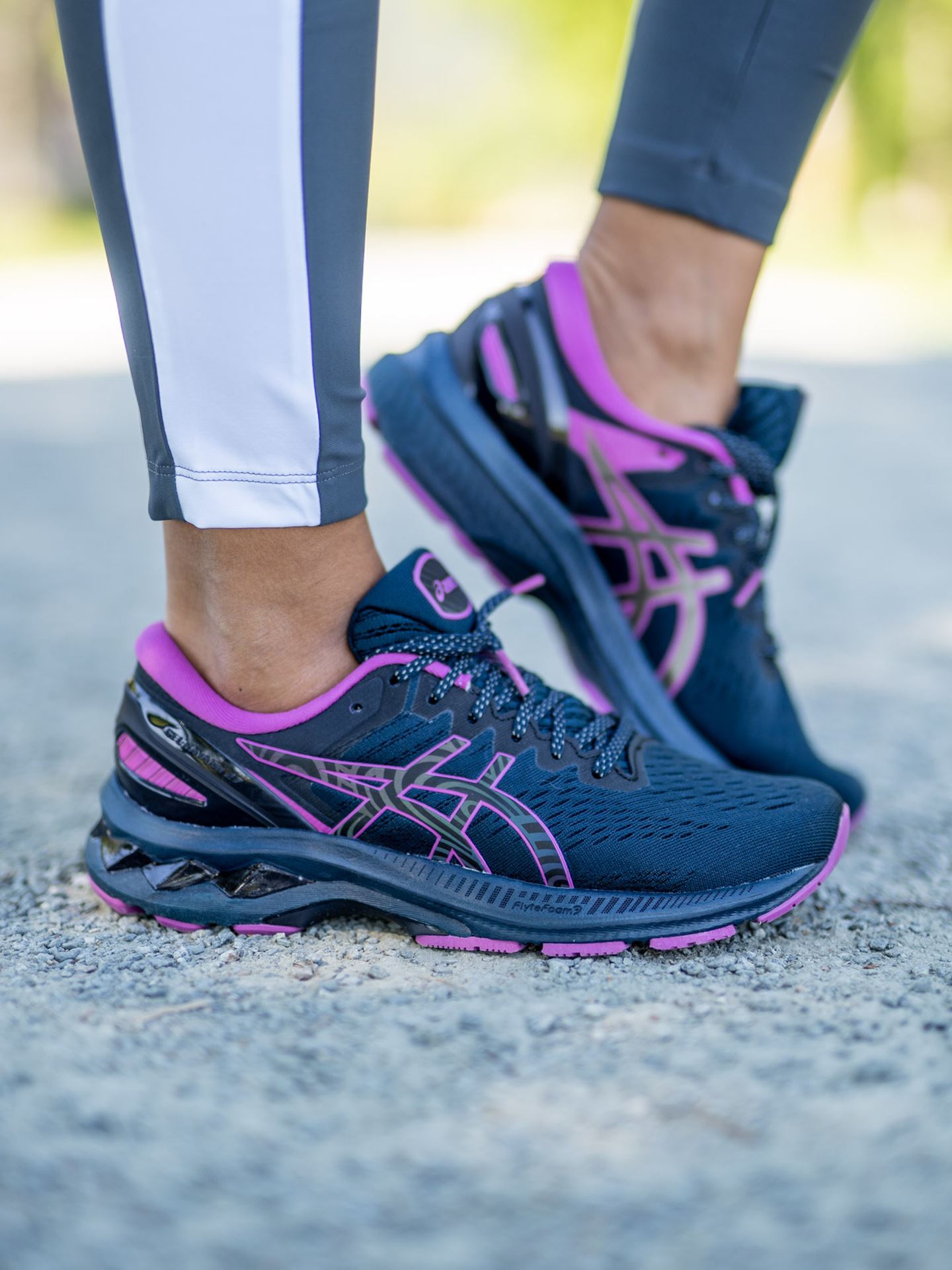 Gel-Kayano 27 Lite-Show