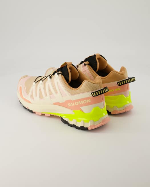 Salomon XA PRO 3D V9 Wanderschuhe in Beige