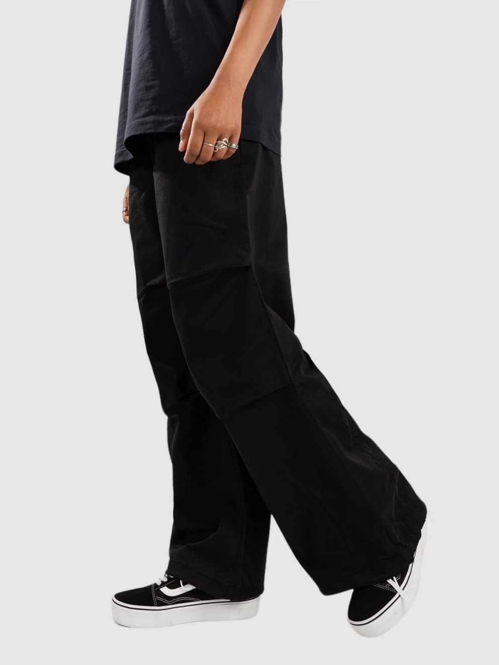REELL Parachute Pants deep black
