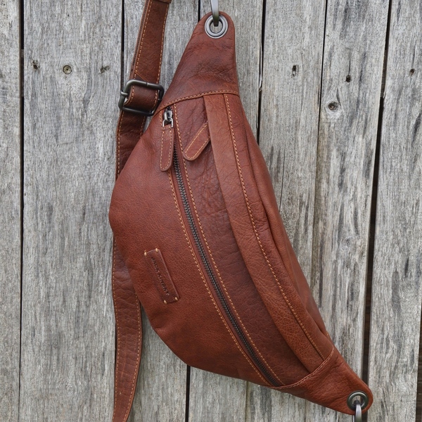 Gürteltasche gross Riemen abnehmbar .780 cognac