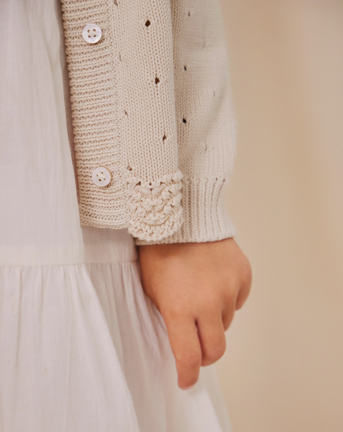 Cardigan PATTERN in eggnog