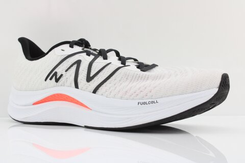 New Balance Propel