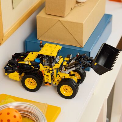 LEGO Technic 42209 Volvo L120 Electric hjullaster
