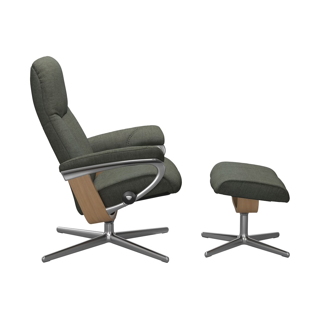 Consul (M) Cross lenestol med krakk Tekstil Daisy Green og Cross understell i eik og krom.