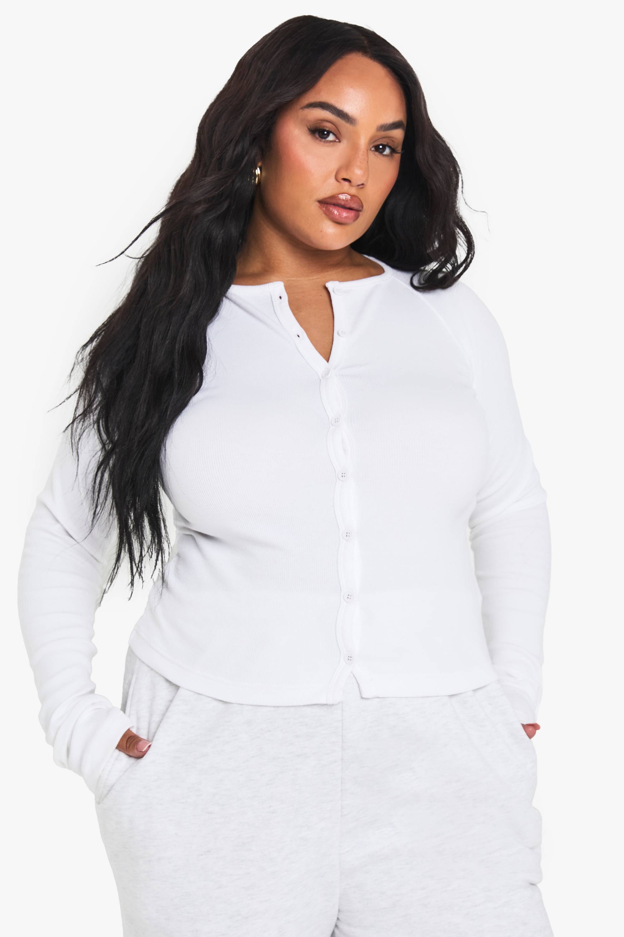 boohoo Haut Côtelé À Manches Longues Avec Boutonnage Sur Le Devant