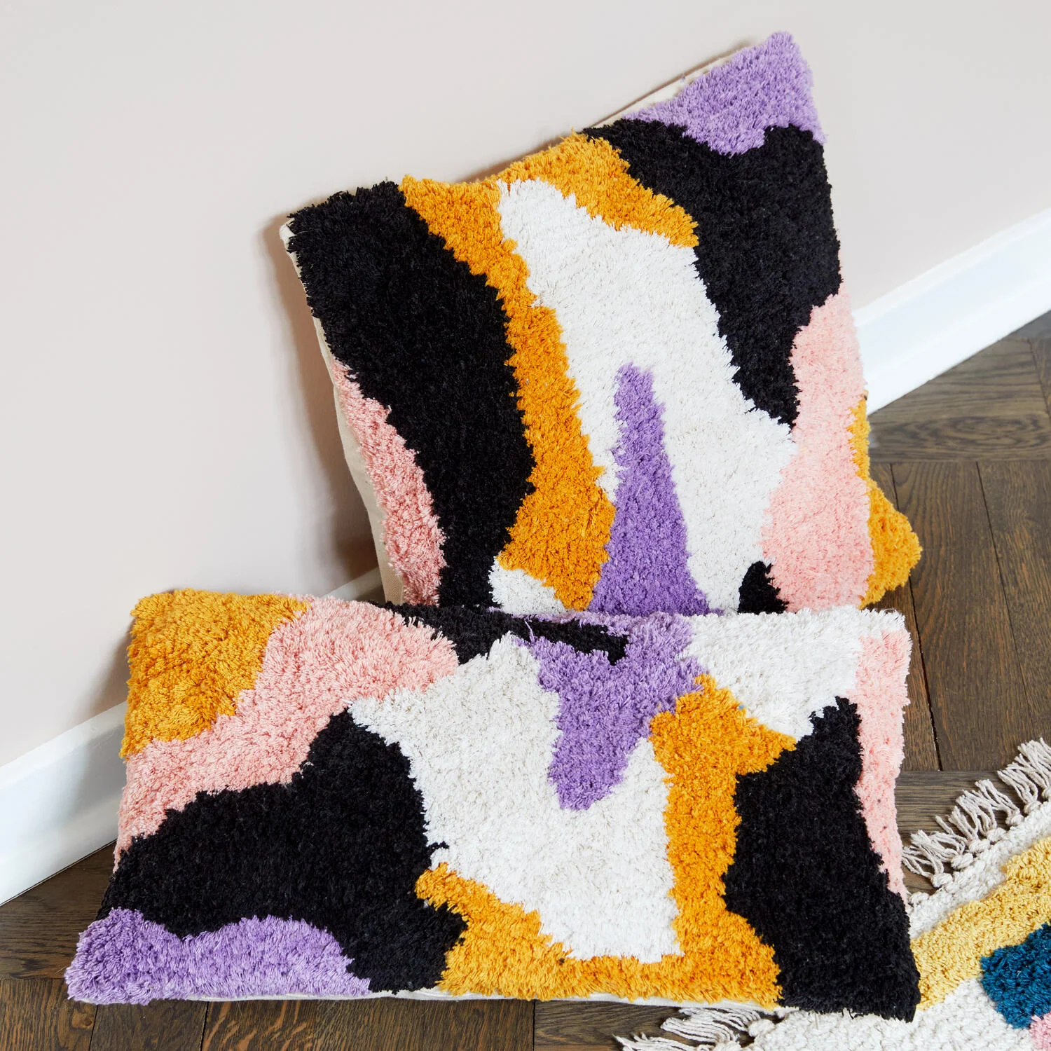 Bahne Interior  Multi Color Print pyntepude - 30x50 cm.