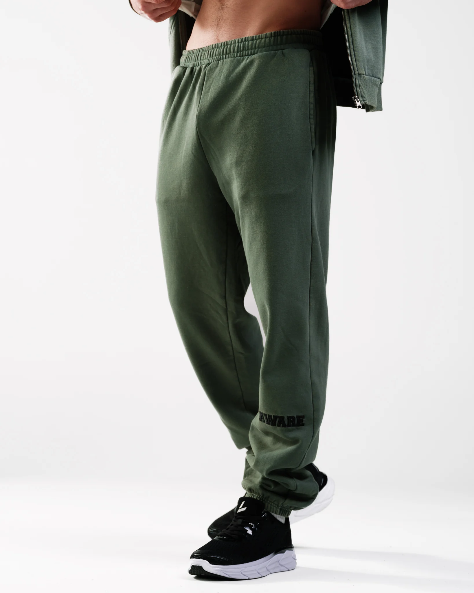 AWARE Sweatpants Washed Green