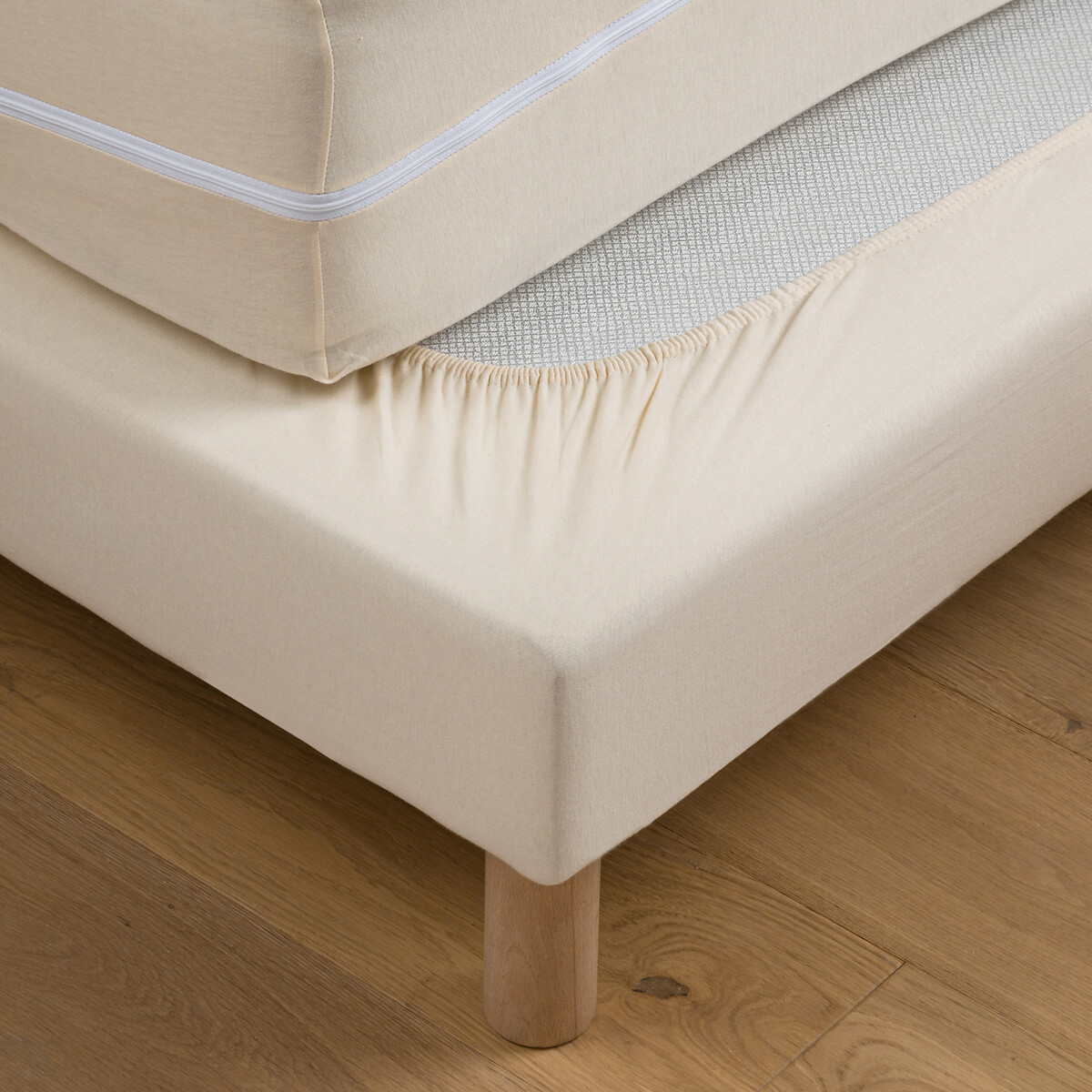 LA REDOUTE INTERIEURS<br>Capa box spring em jersey 100% algodão resistente aos ácaros Alt.30cm