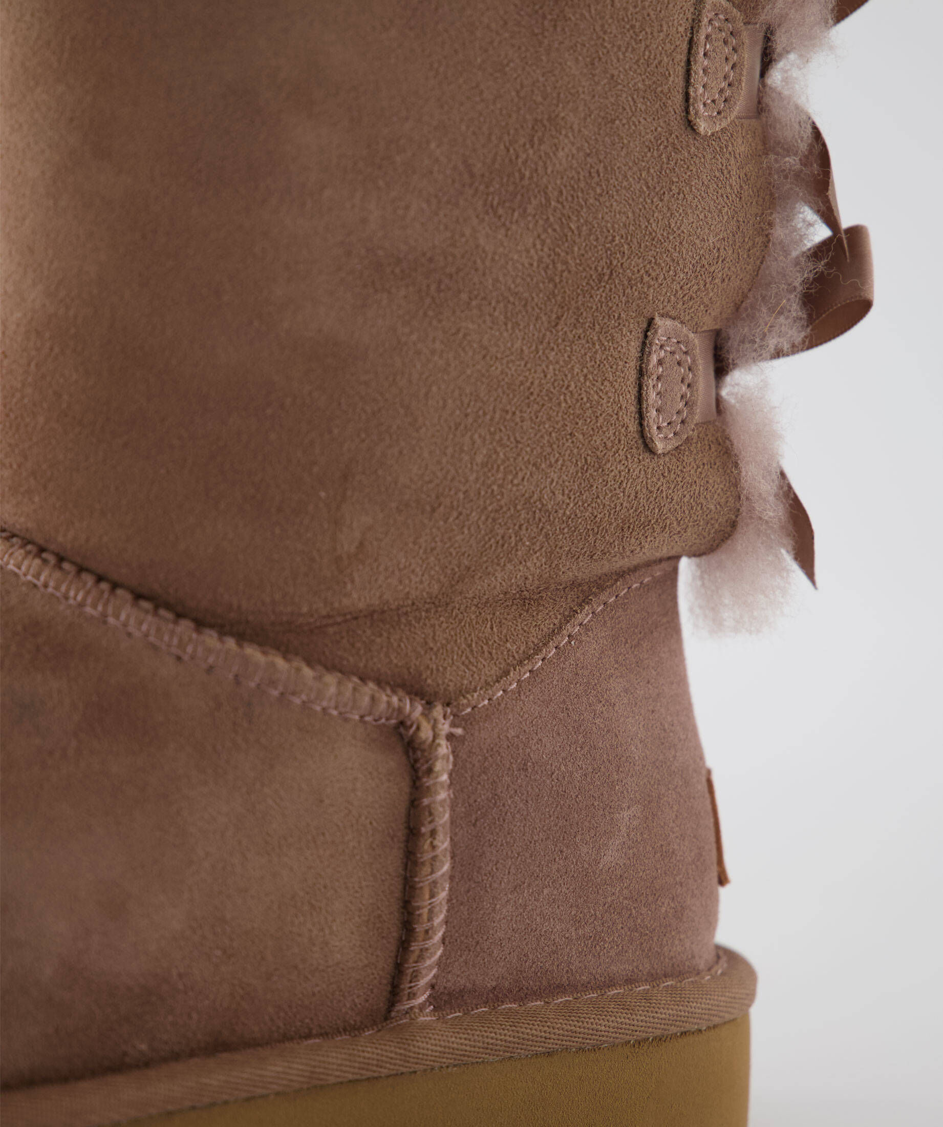 UGG| Damen Lammfellboots BAILEY BOW II