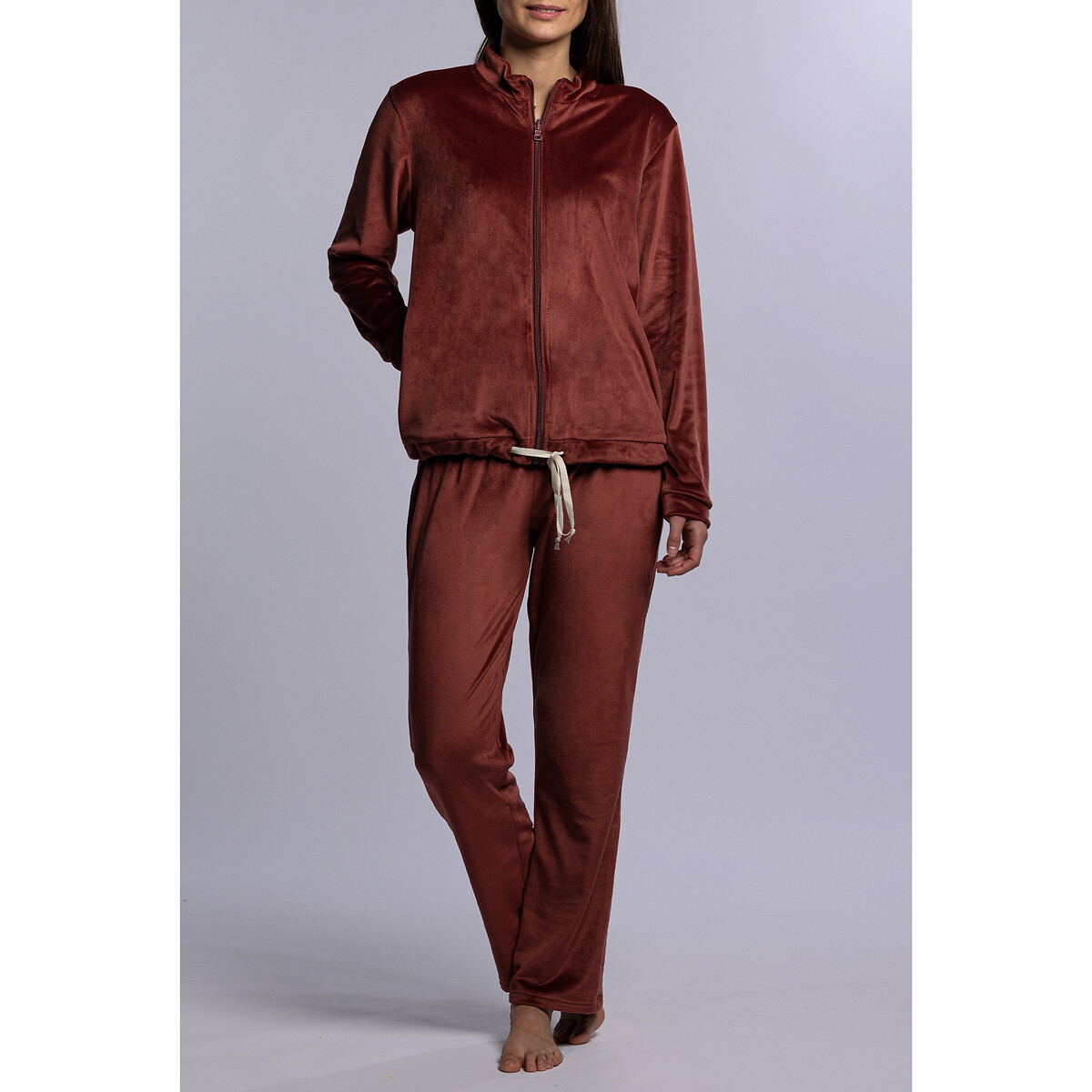TECCIA<br>Pijama de veludo One