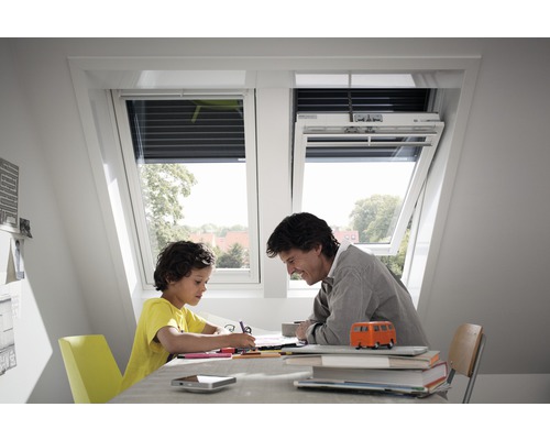 VELUX elektrisch rolluik SML YK21 55x84 cm incl. draadloze wandschakelaar