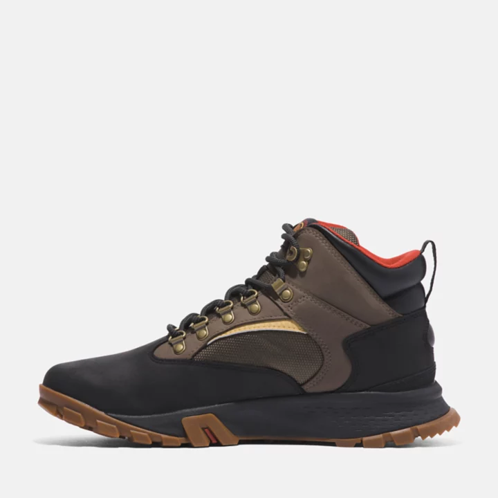 Bota de caminhada Mount Lincoln Mid impermeável para homens, nas cores preta e marrom.