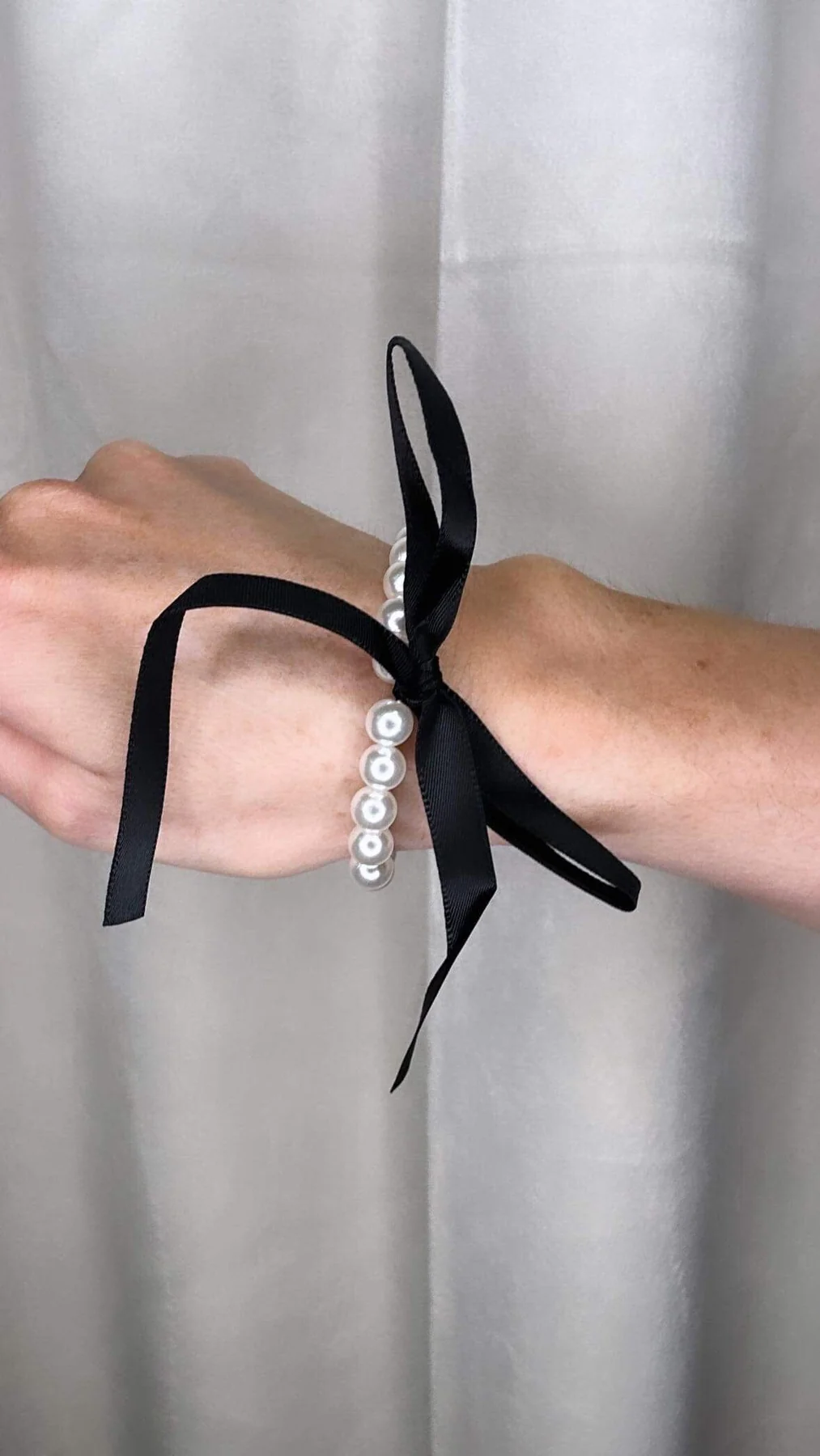 O element Nigth Out Pearl bracelet