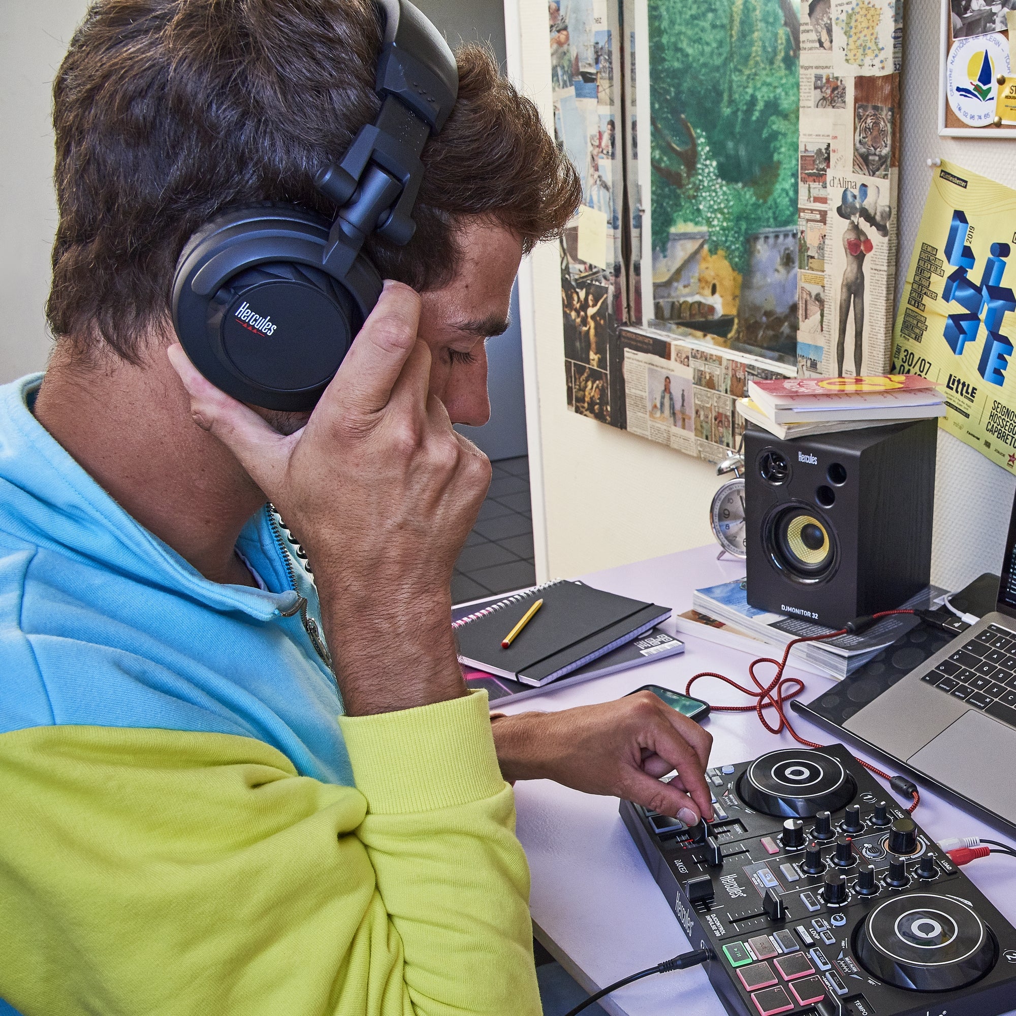 Hercules HDP DJ45 hoofdtelefoon