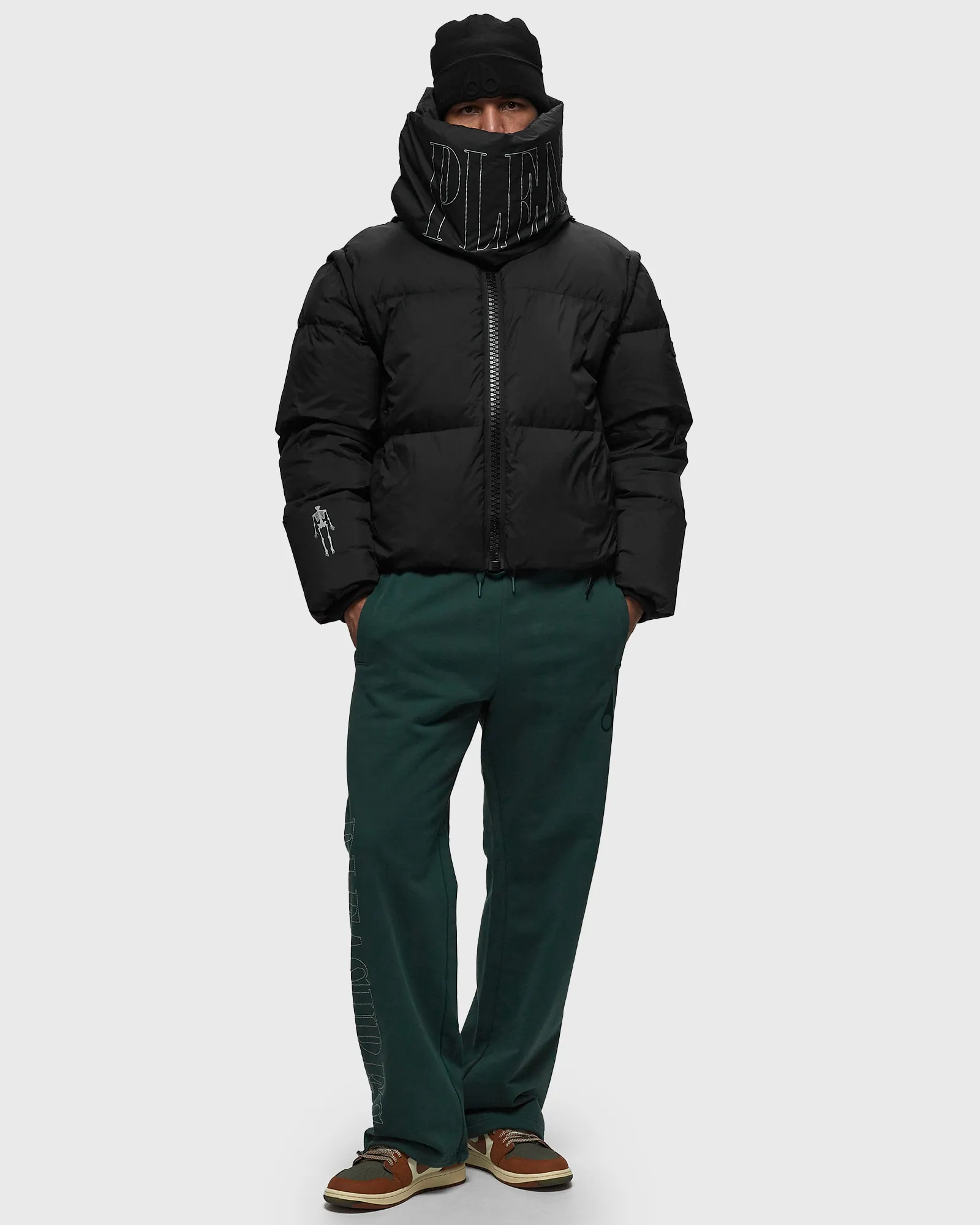 Moose Knuckles X PLEASURES CROPPED PUFFER