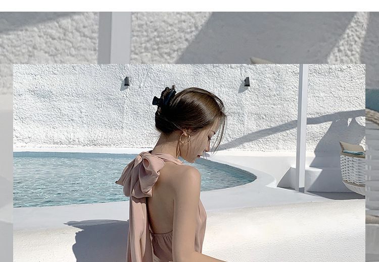 Morning Glory - Halter-hals jumpsuit met strik op de rug