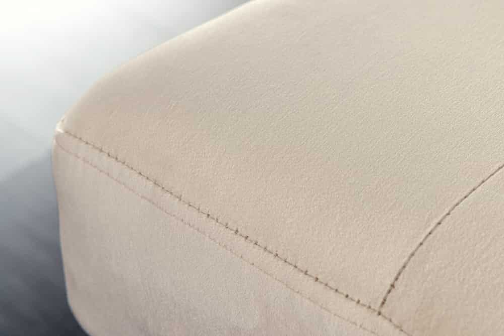 Design Sitzbank BOUTIQUE 100cm champagner Samt schwarze Metallbeine