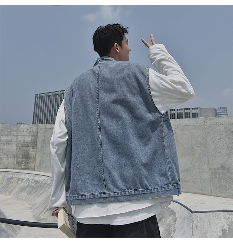 WidoWilder - Gewassen denim vest met kraag en knopen