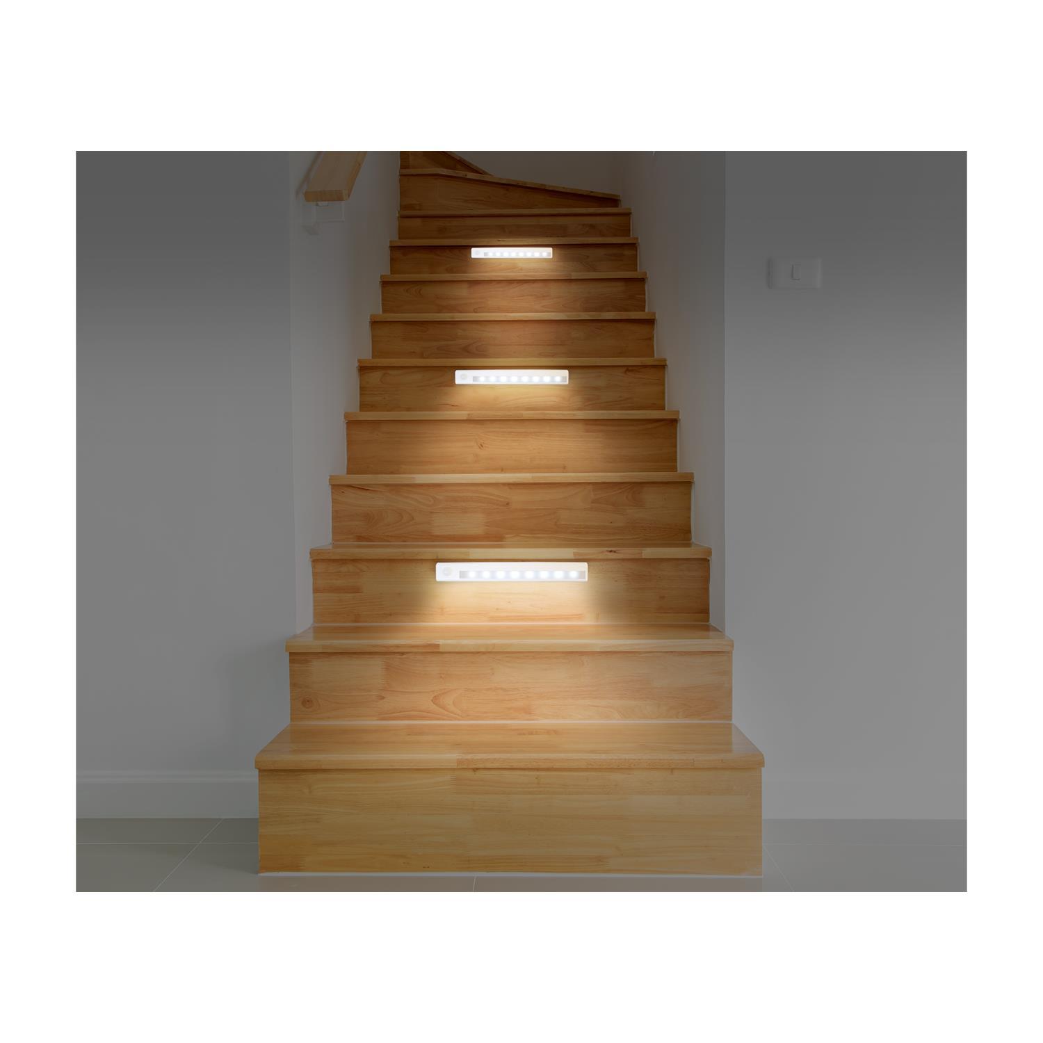DETECTEUR LED X8 MOUVEMENT REGLETTE 50 LUMENS