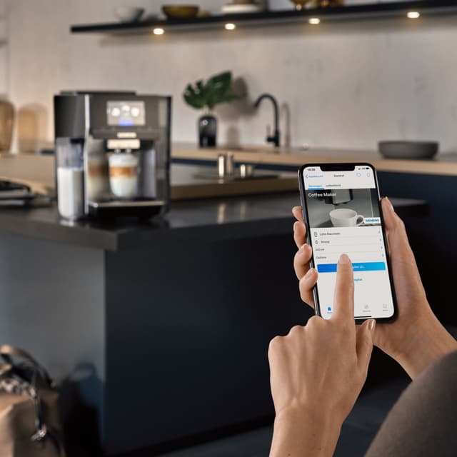Siemens EQ700 Integral automatisk espressomaskine TQ717R03 (sølv)