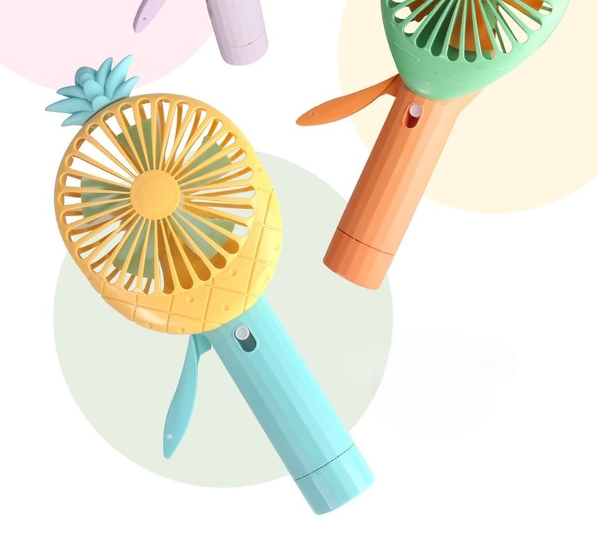 Miumi - Wortel / Ananas Plastic Hand Crank Ventilator