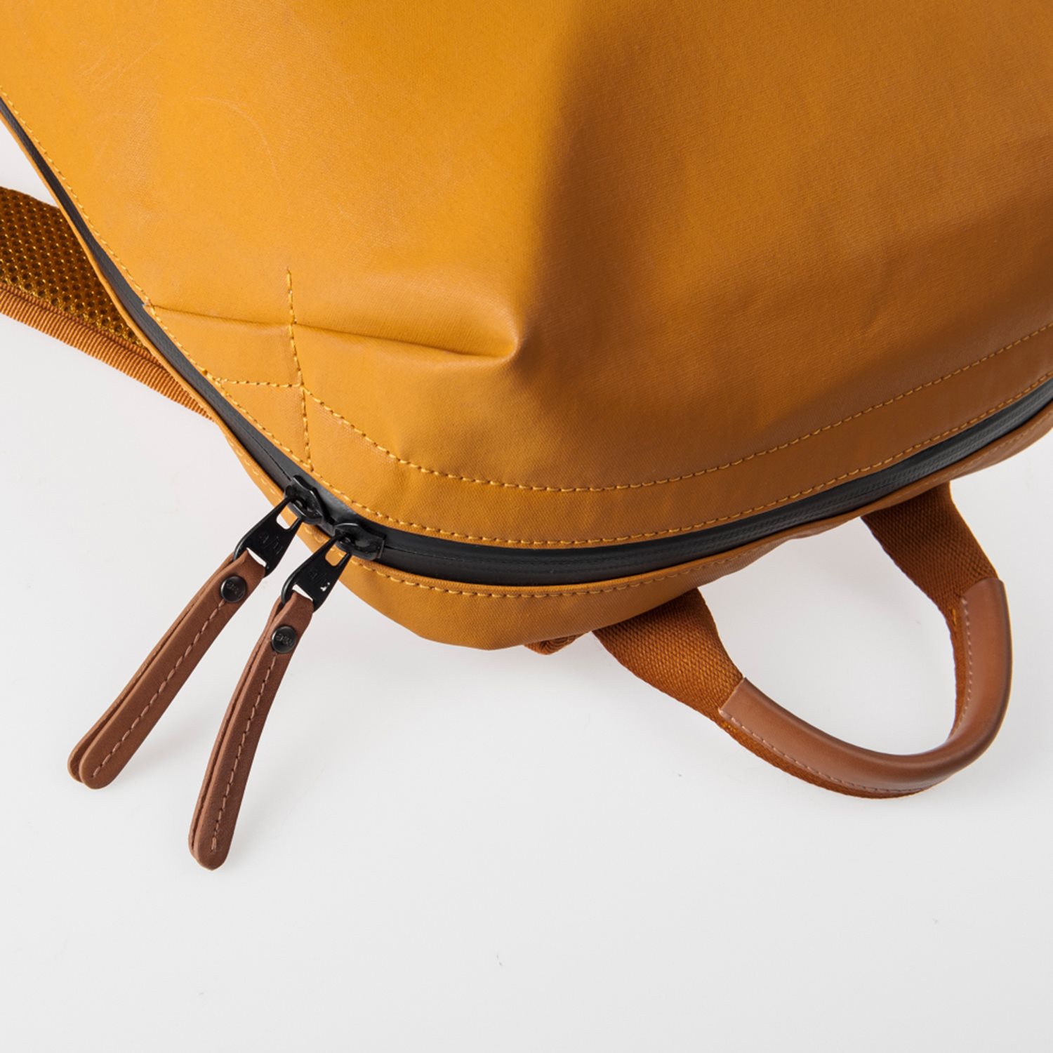 Aunts & Uncles Japan Hamamatsu Backpack 13