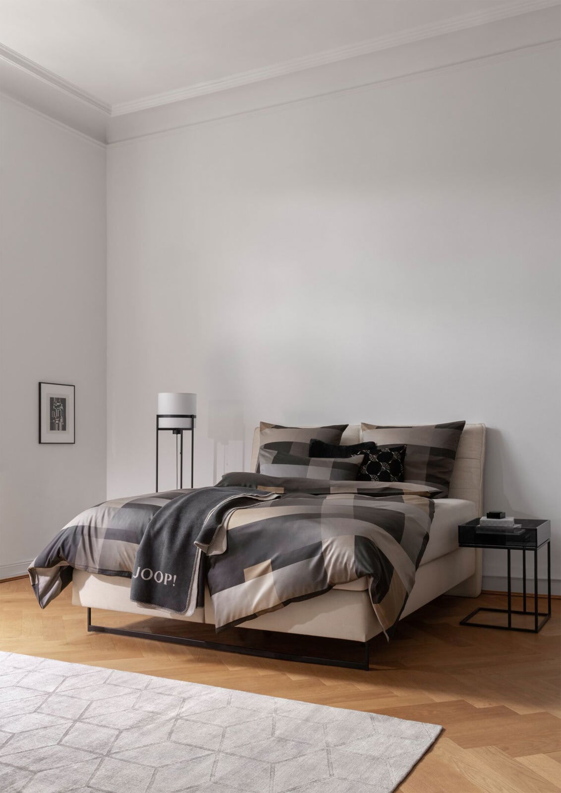 JOOP! Mako-Satin-Bettwäsche LIGHTS 135 x 200 cm ebony