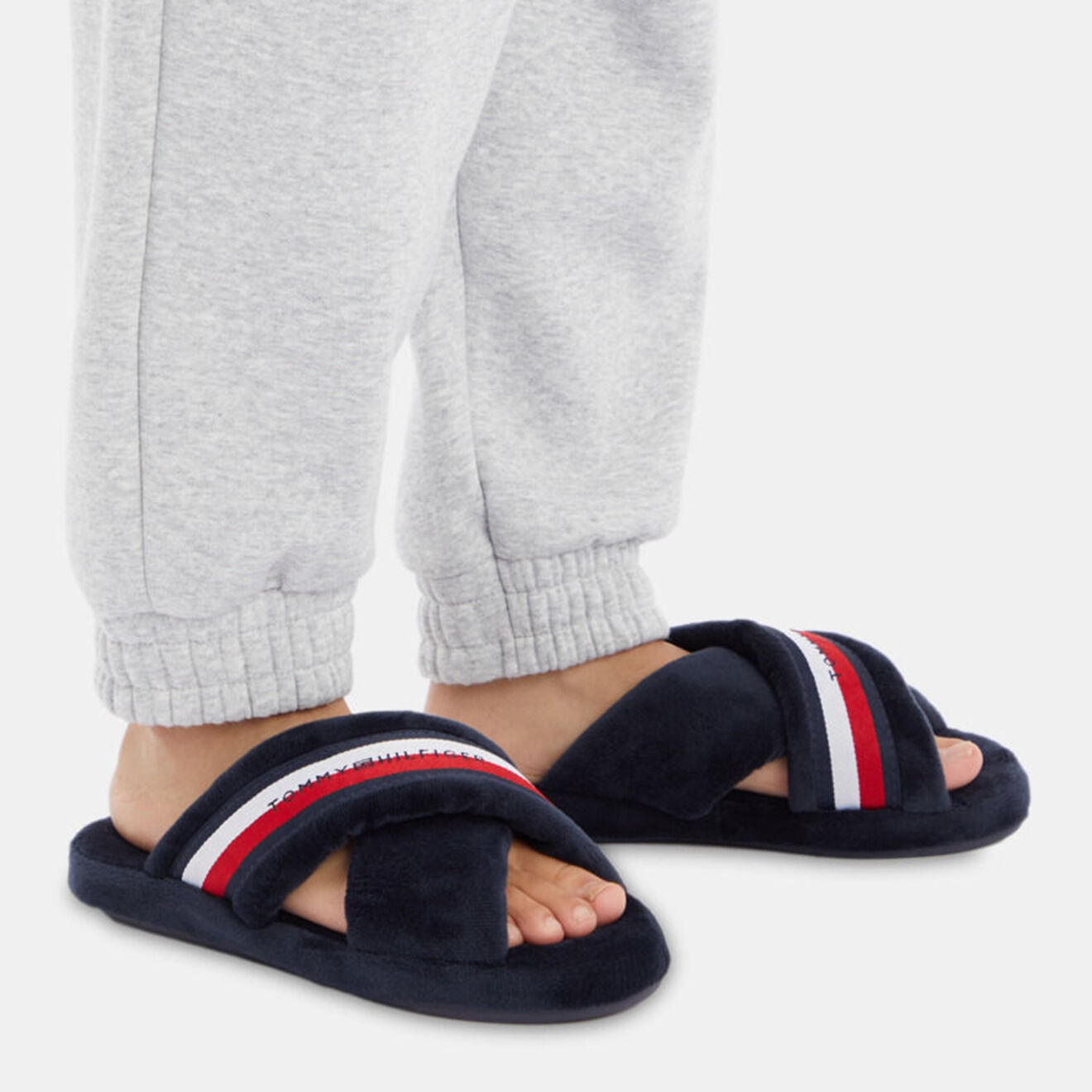 Tommy Hilfiger Chaussons en fausse fourrure croisés bleu marine