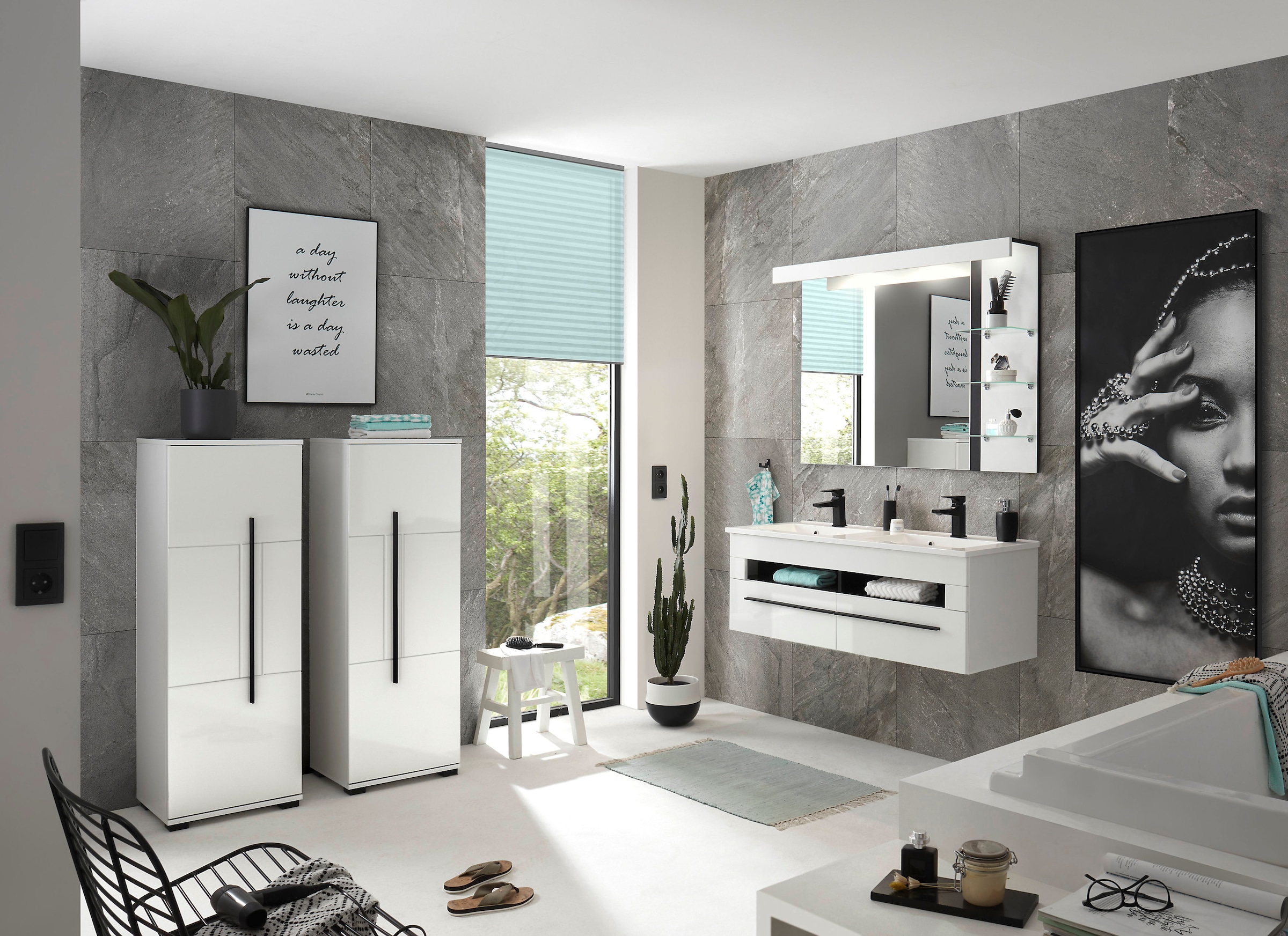 INOSIGN Midischrank »Cantara, Badschrank in Hochglanz Weiss, Schrank im modernen Design« mit schwarzen Griffen, ausreichend Stauraum