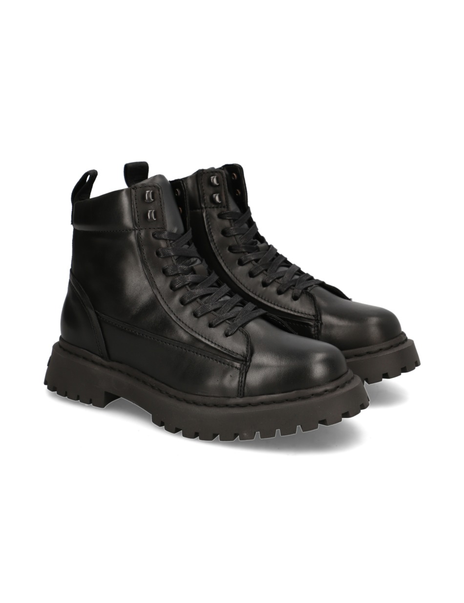 TJM LACE UP BOOT
