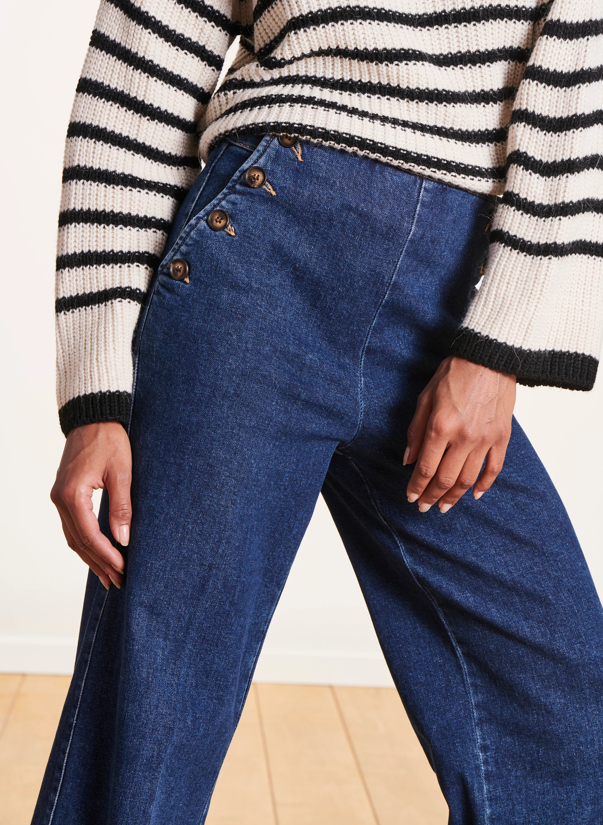 Jean flare boutonné en coton bio mélangé | Bleu