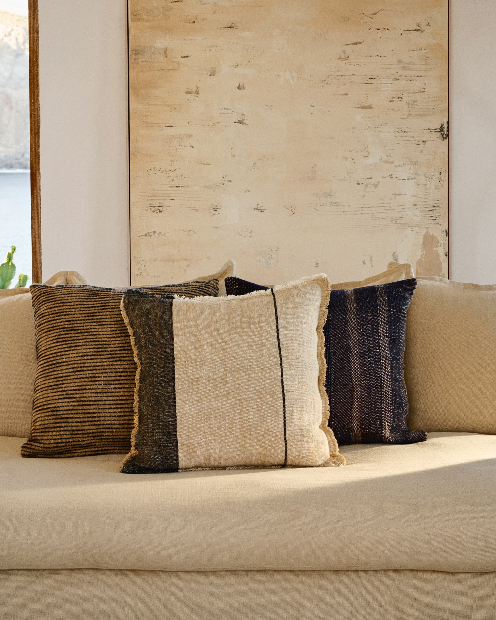 Kave Home - Abstract schilderij Silpa lichtbeige 200 x 120 cm