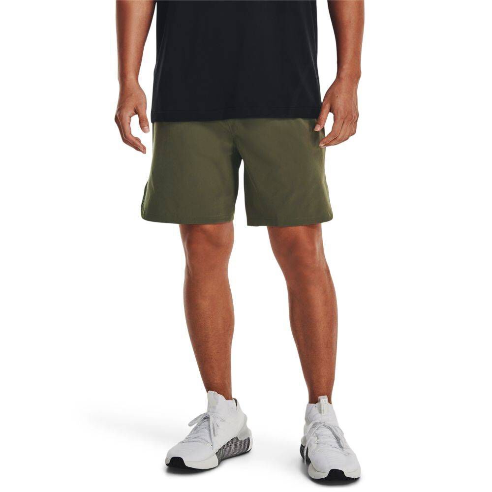 Under Armour| Herren Trainingsshorts PEAK WOVEN