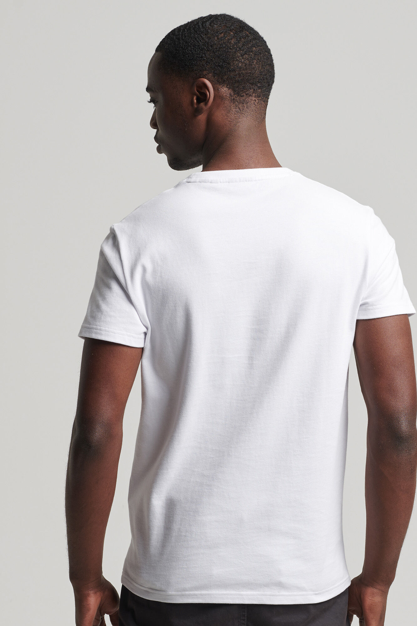 Camiseta de algodão orgânico com o logotipo da Core - branca