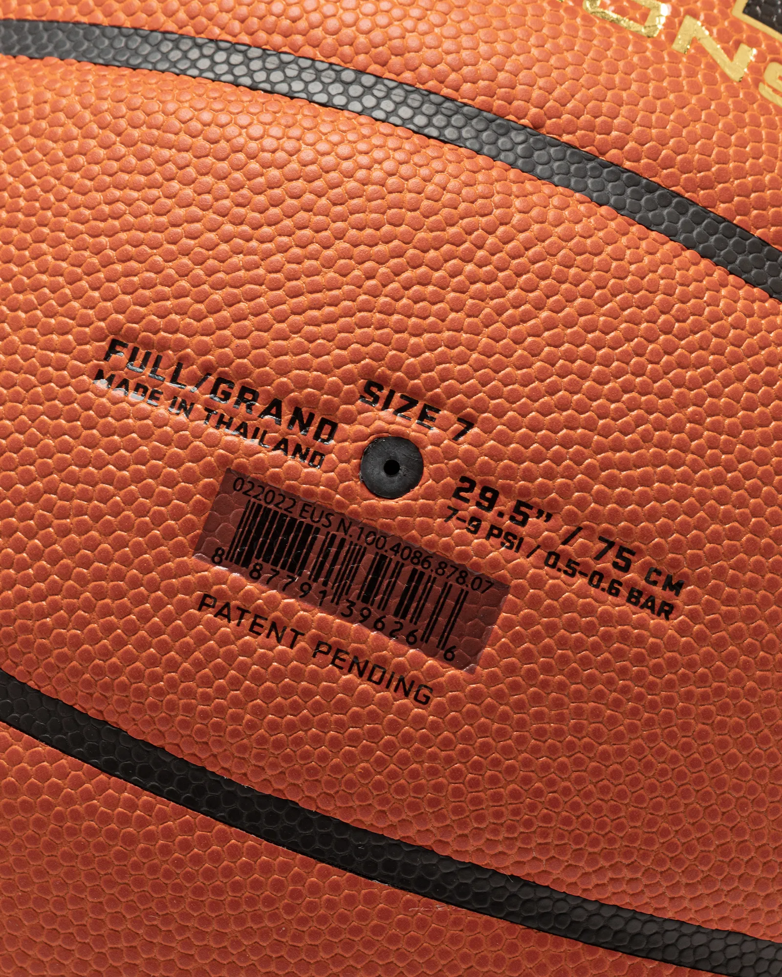 Nike Elite Championship 8P 2.0 deflated Size 7