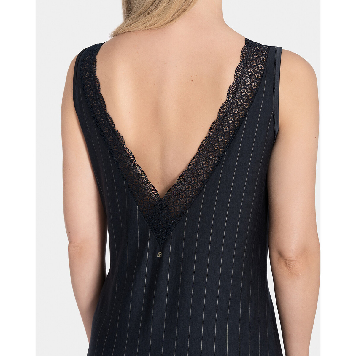 IMPETUS<br>Camisola longa em liocel