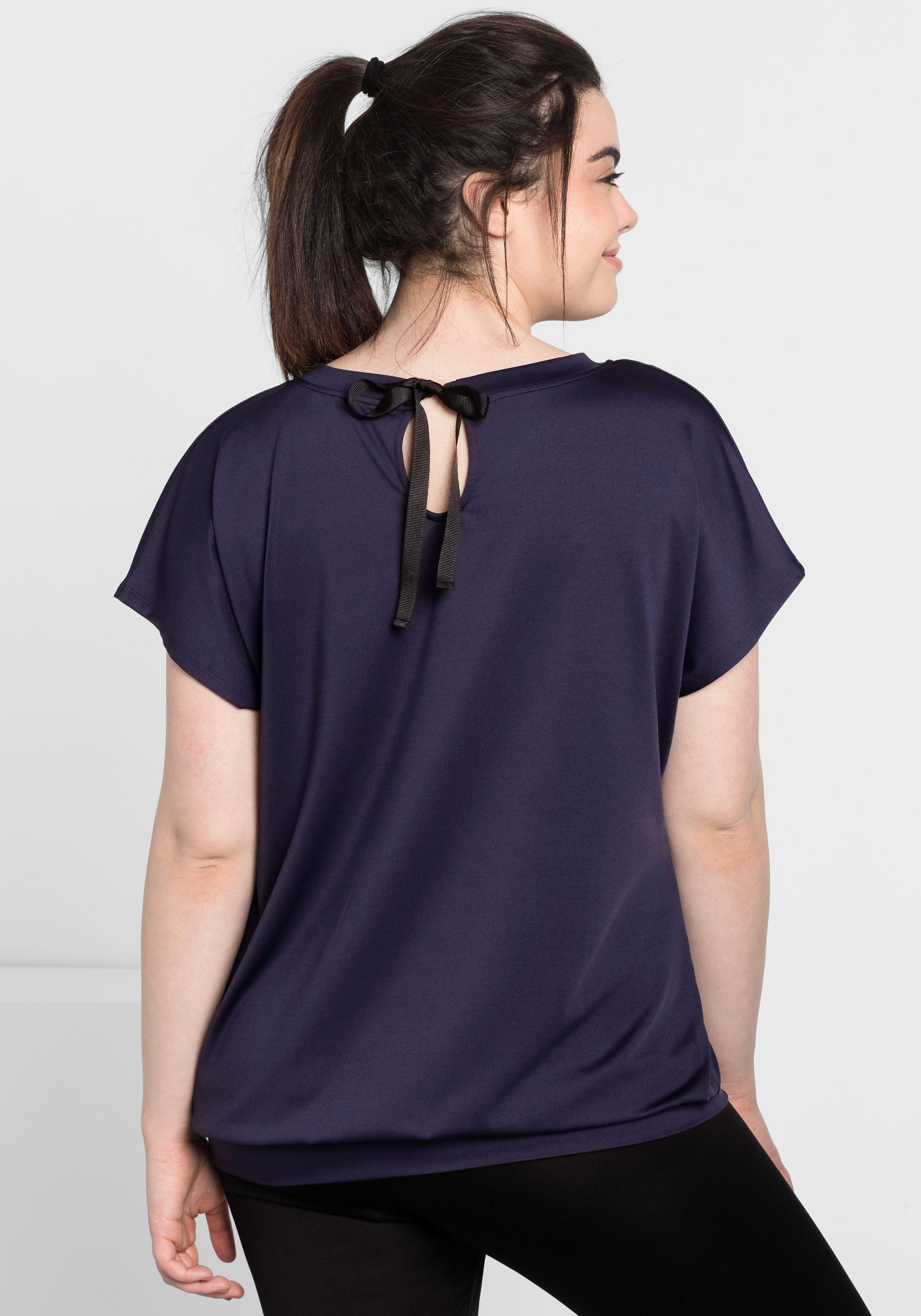 Funktionsshirt mit U-Boot-Ausschnitt