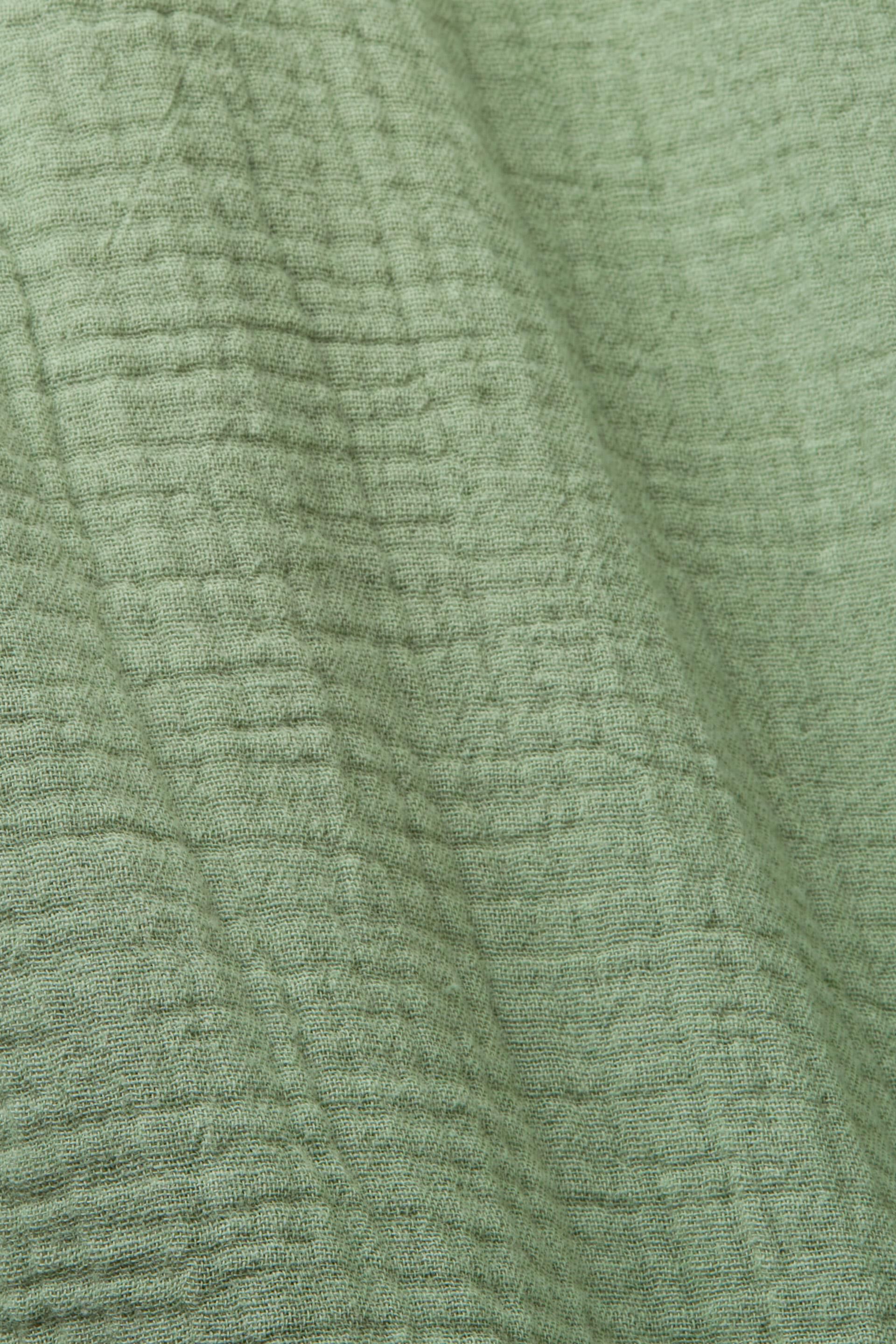 Blouses woven