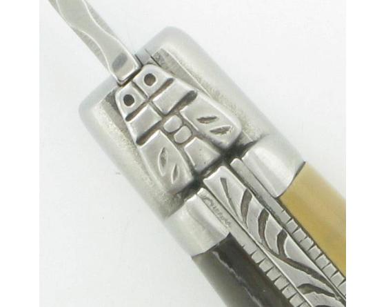 Laguiole Bottine Corne Couteau de poche Laguiole par Chazeau Honoré