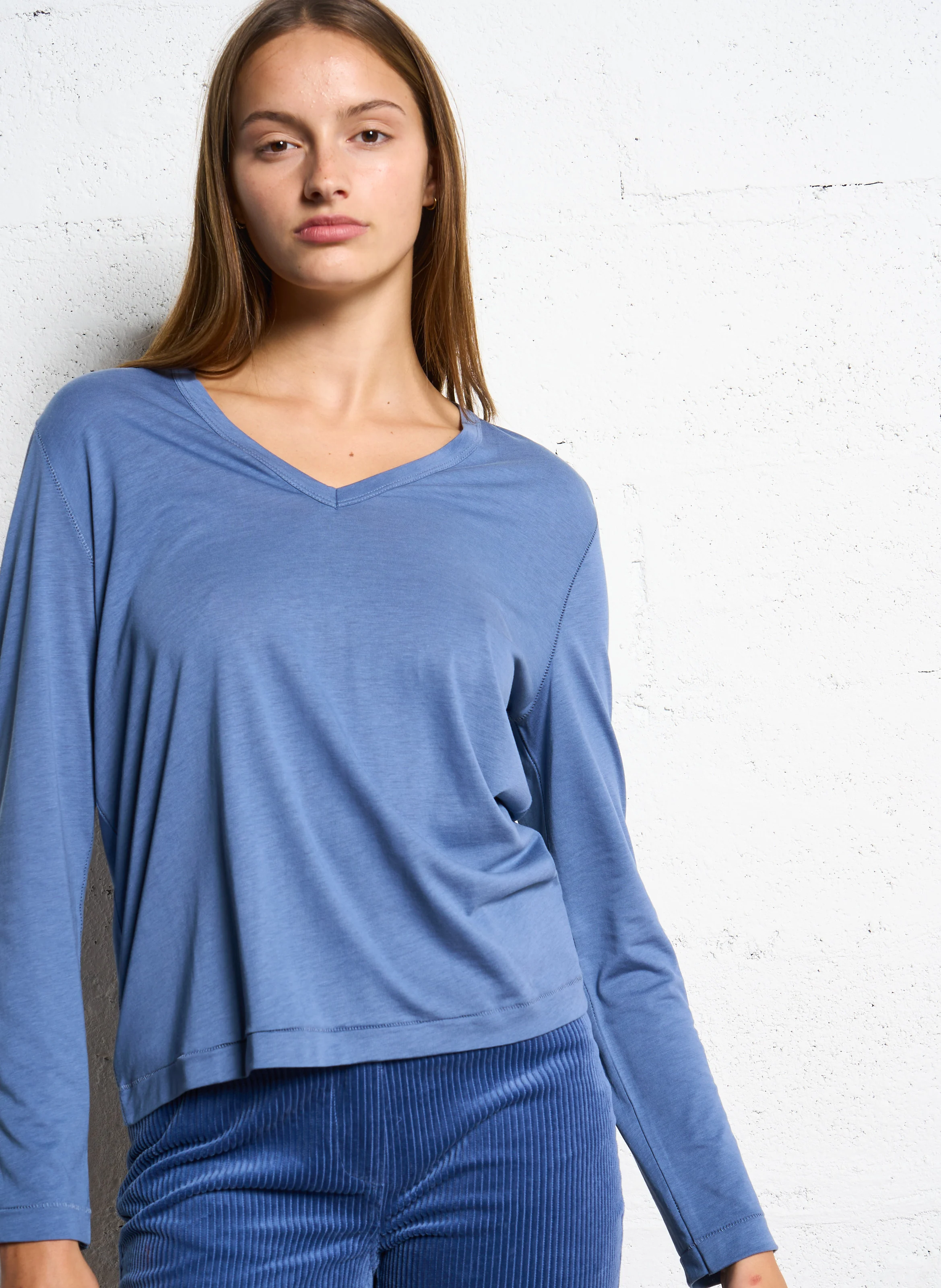 Tee-shirt droit col V| Bleu