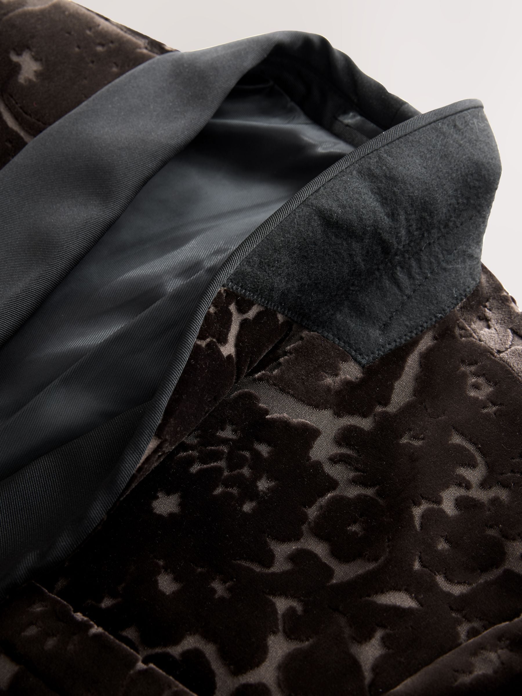 Chocoladebruin - Floral Velvet Devoré Blazer