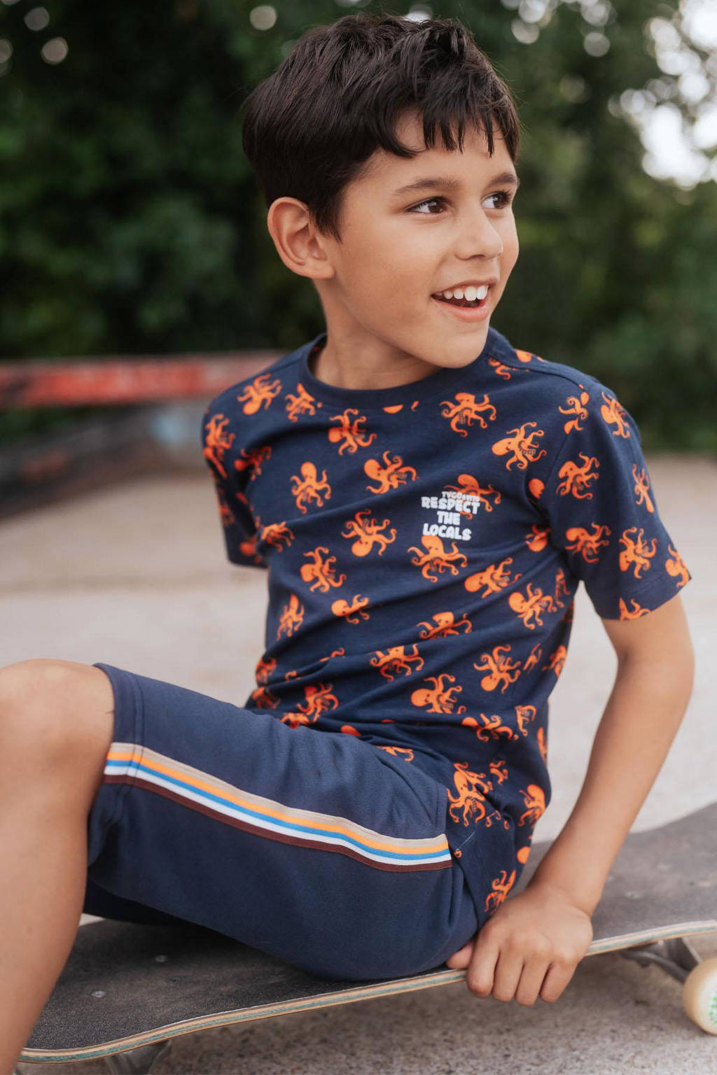 TYGO & vito regular fit sweatshort Bing met zijstreep donkerblauw/muticolor
